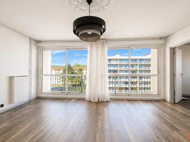 Appartement 3 chambres immeuble sécurisé. — photo du bien