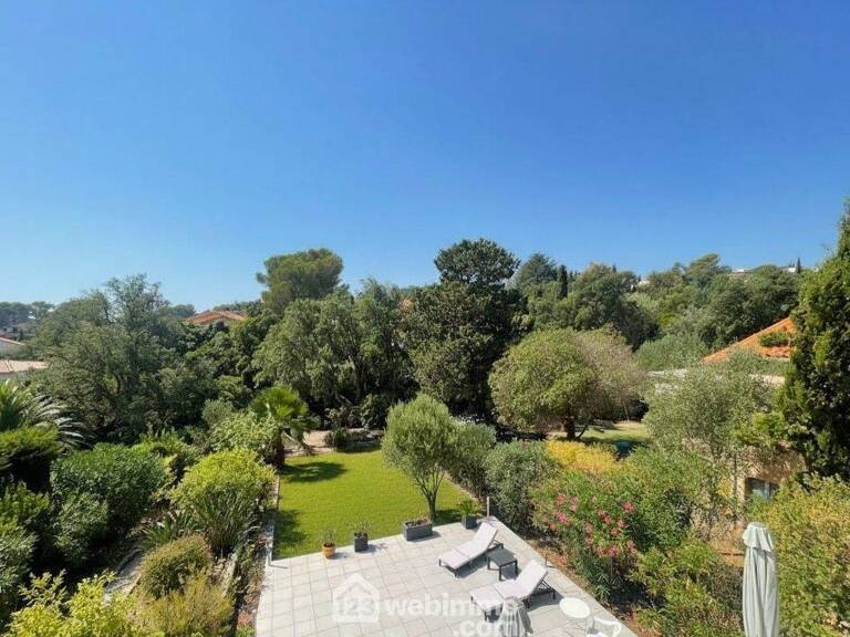 Appartement - 84m² - Saint-Aygulf, France — photo 1