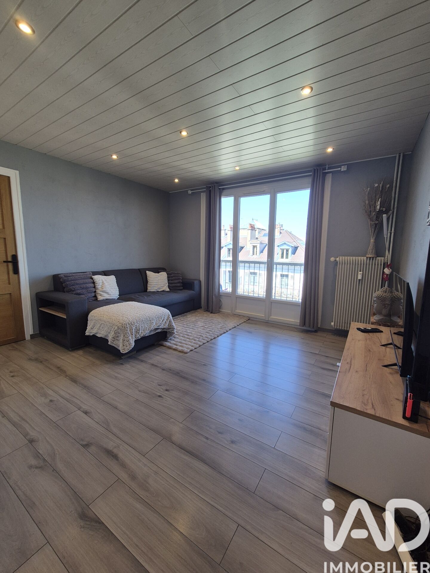 Vente Appartement 2 pièces - Photo 2