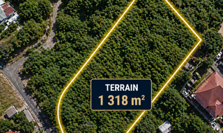 Terrain  1318 m² à vendre à Le Tampon (97430)
