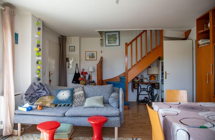 Très beau duplex avec box - Grande Terrasse - DPE "C" — photo 4