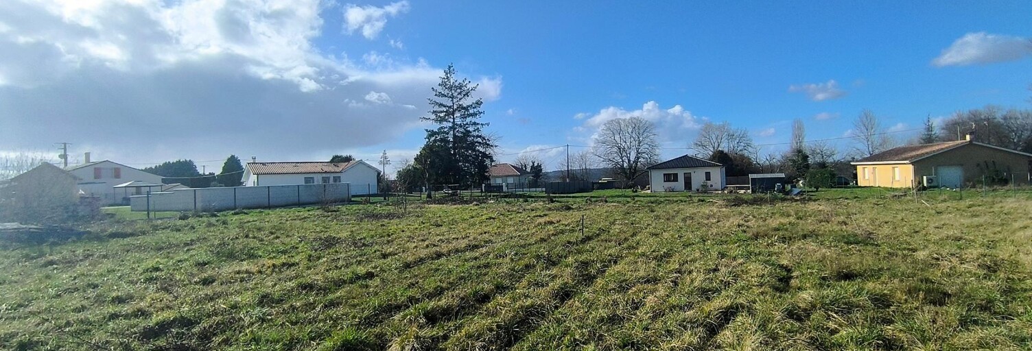 Terrain  4400 m² à vendre à Vélines (24230)