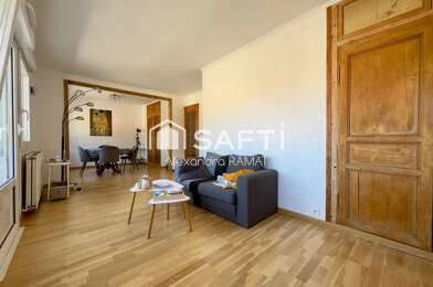 Appartement 4 pièces 162000 €