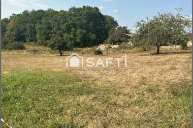 Terrain  82500 €