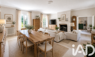 Maison 10 Pièces 285 m² à vendre à Saint-Cyr-sur-Loire (37540)