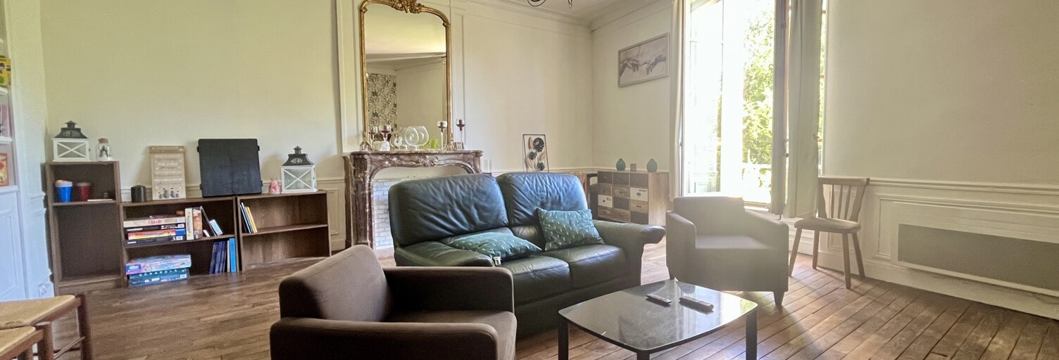 Maison 8 Pièces 227 m² à vendre à Belleau (02400)