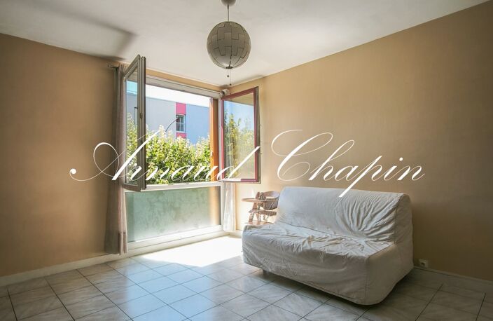 Vente Appartement 3 pièces — photo 2