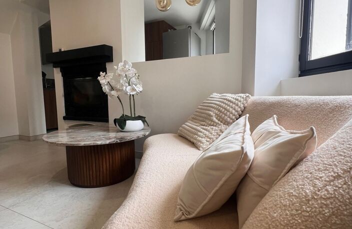 Vente Maison de ville 4 pièces — photo 2