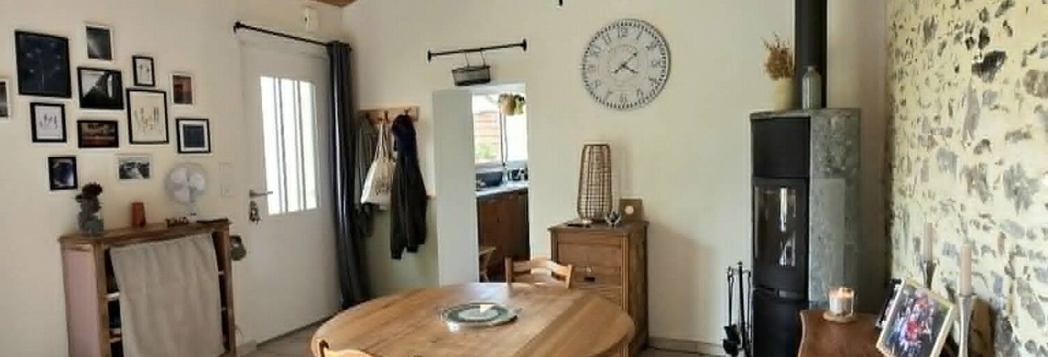 Maison 5 Pièces 114 m² à vendre à Essarts-en-Bocage (85140)
