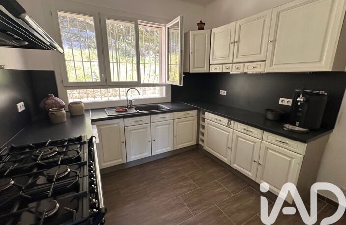Vente Maison/villa 9 pièces — photo 3