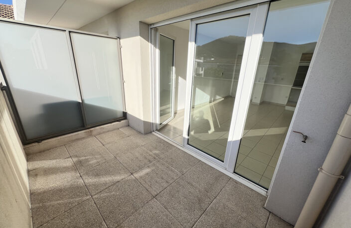 T3 TOULON EST DERNIER ETAGE — photo 4