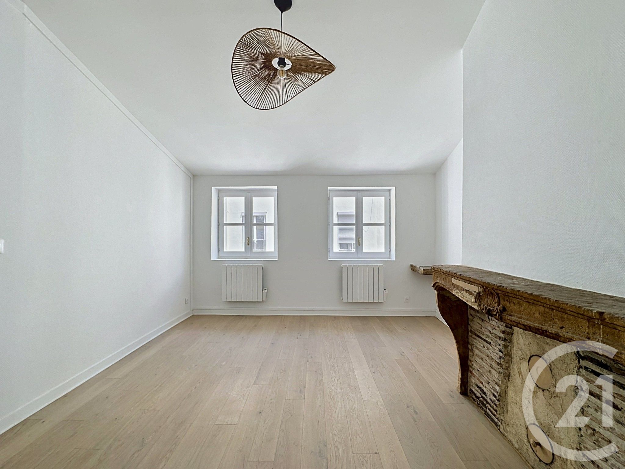 Appartement L T1
