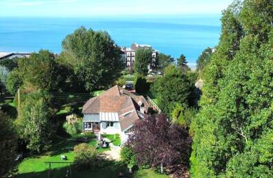 Emplacement d'exception Maison de 160 M2 vue mer sur 2580 M2 à Trouville sur Mer — photo du bien