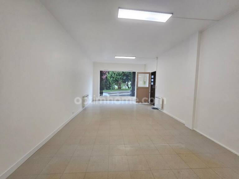 Local/bureau à louer 48 m² et 70 m² de stockage ANGOULEME (16) — photo 1
