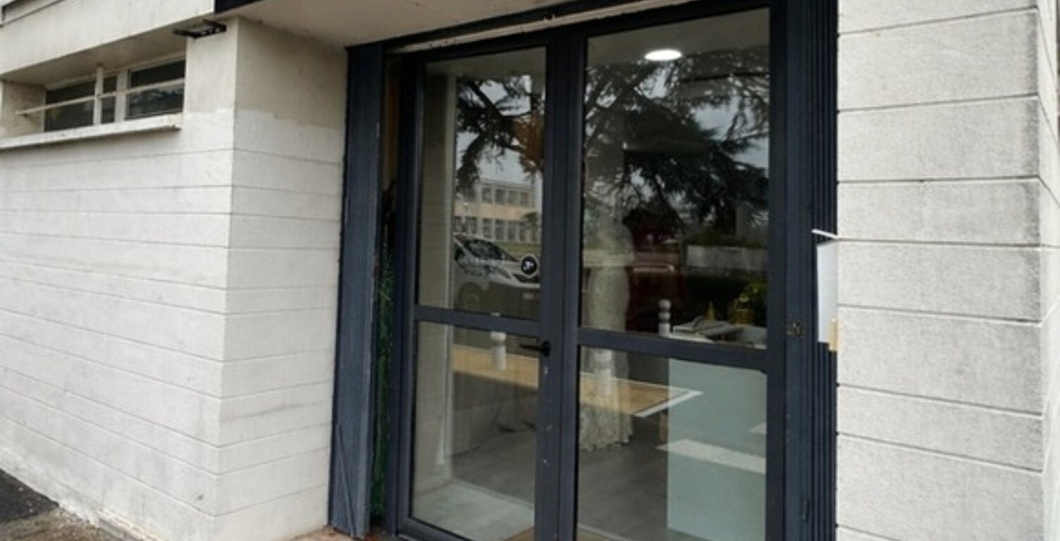 Local/bureau à VENDRE ou à LOUER sur TOURS (37) — photo 1