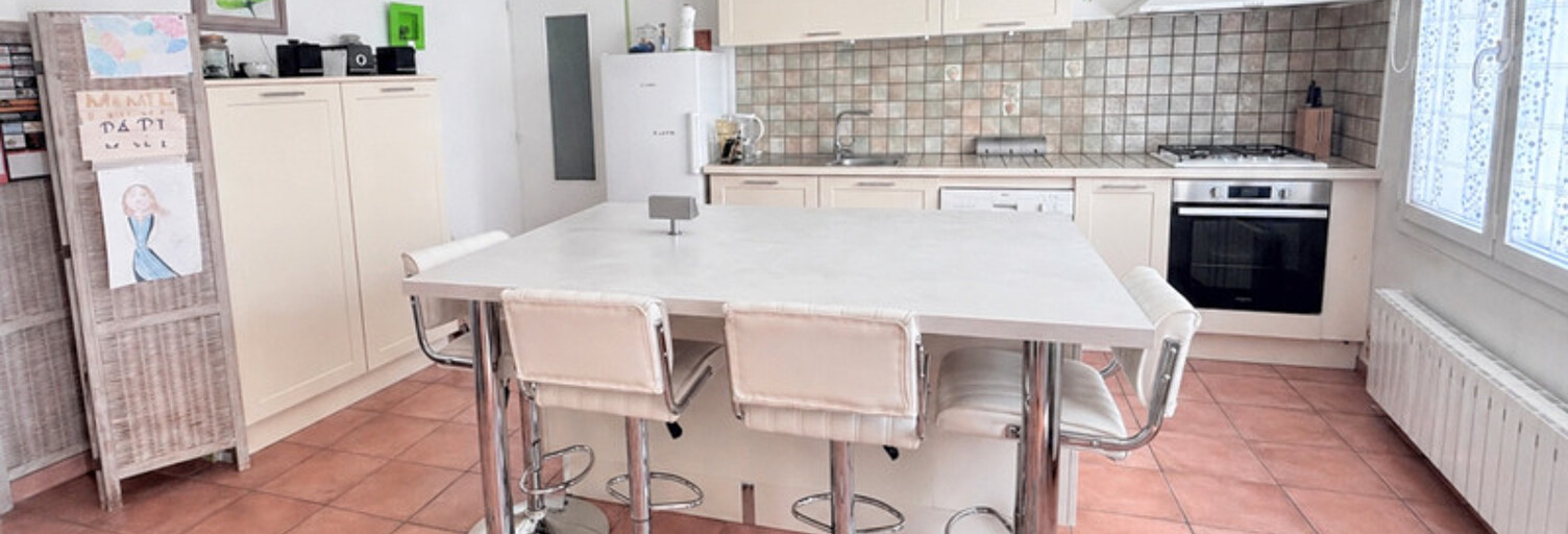 Maison 6 Pièces 234 m² à vendre à Port-d'Envaux (17350)