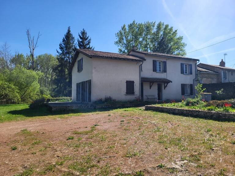 Maison à vendre 6 pièces MONCONTOUR (86) terrain 1824 m² — photo 1
