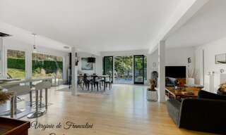 Maison 8 Pièces 183 m² à vendre à Sucy-en-Brie (94370)