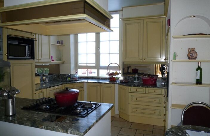 Dpt Aisne (02), CHATEAU THIERRY centre, demeure 1850 de 600 m² habitables et parc clos de murs 5000 m2 — photo 5