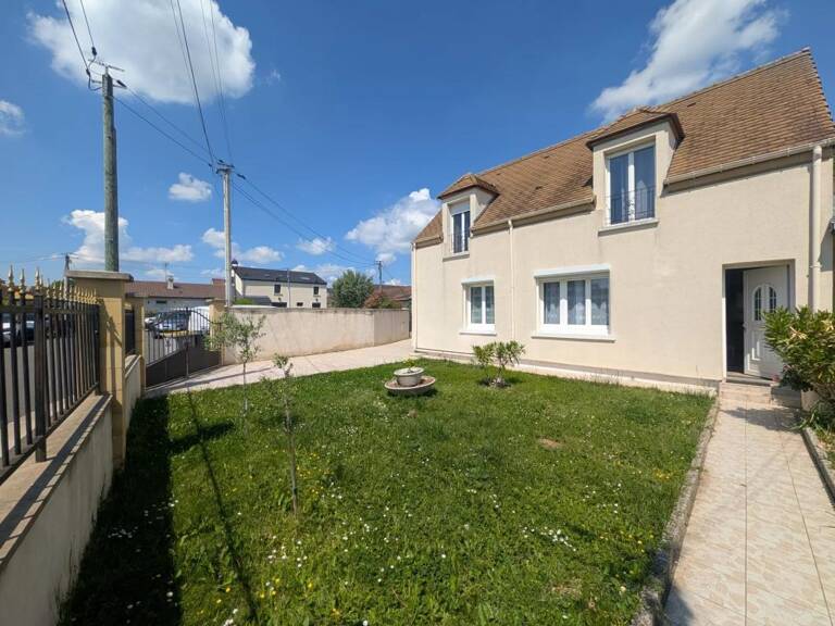 Maison 5 chambres dont 1 plain pied — photo 1
