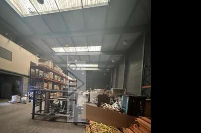 Local industriel  4350000 €
