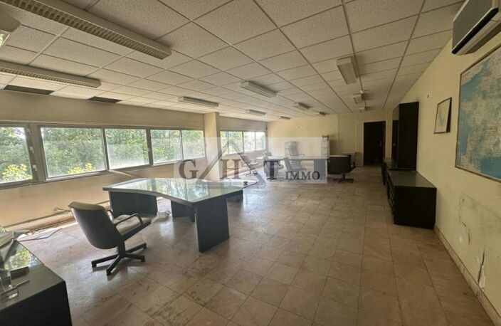 BATIMENT INDÉPENDANT À VENDRE — photo 5