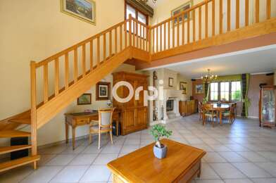 Maison 6 pièces 329990 €