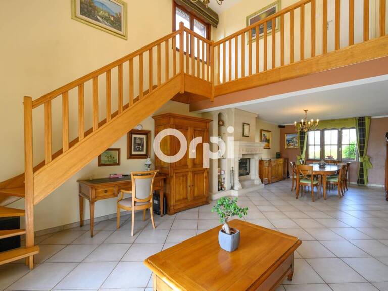 EXCLUSIVITÉ ORPI : Maison de Standing en Semi-Plain-Pied avec sous-sol complet à Vitry-en-Artois — photo 1