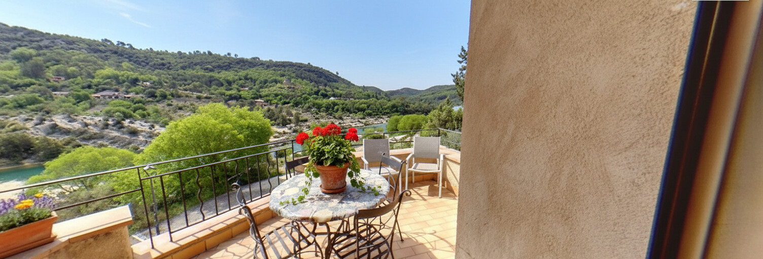 Maison 6 Pièces 120 m² à vendre à Esparron-de-Verdon (04800)