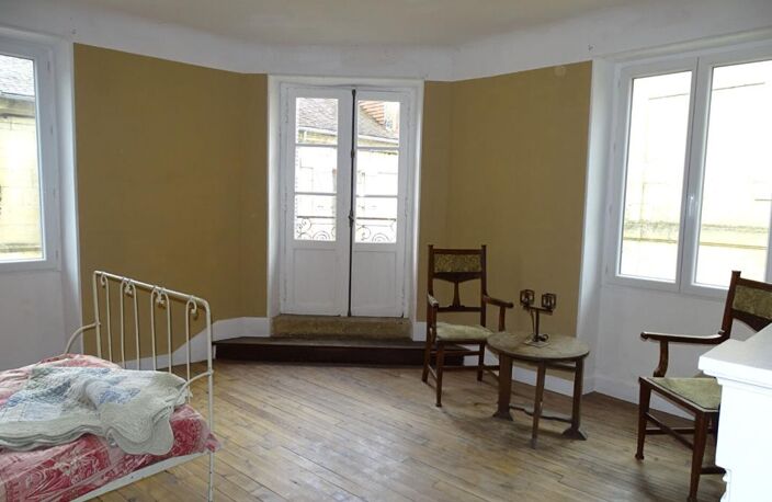 Immeuble Montignac Lascaux 13 pièce(s) 381m2 — photo 3