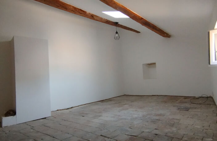 Maison de village 93m2 , 3 chambres , combles aménagés . — photo 3