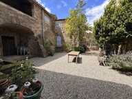 vaste maison de village 224 m2, avec cour et 100m2 de caves — photo 3