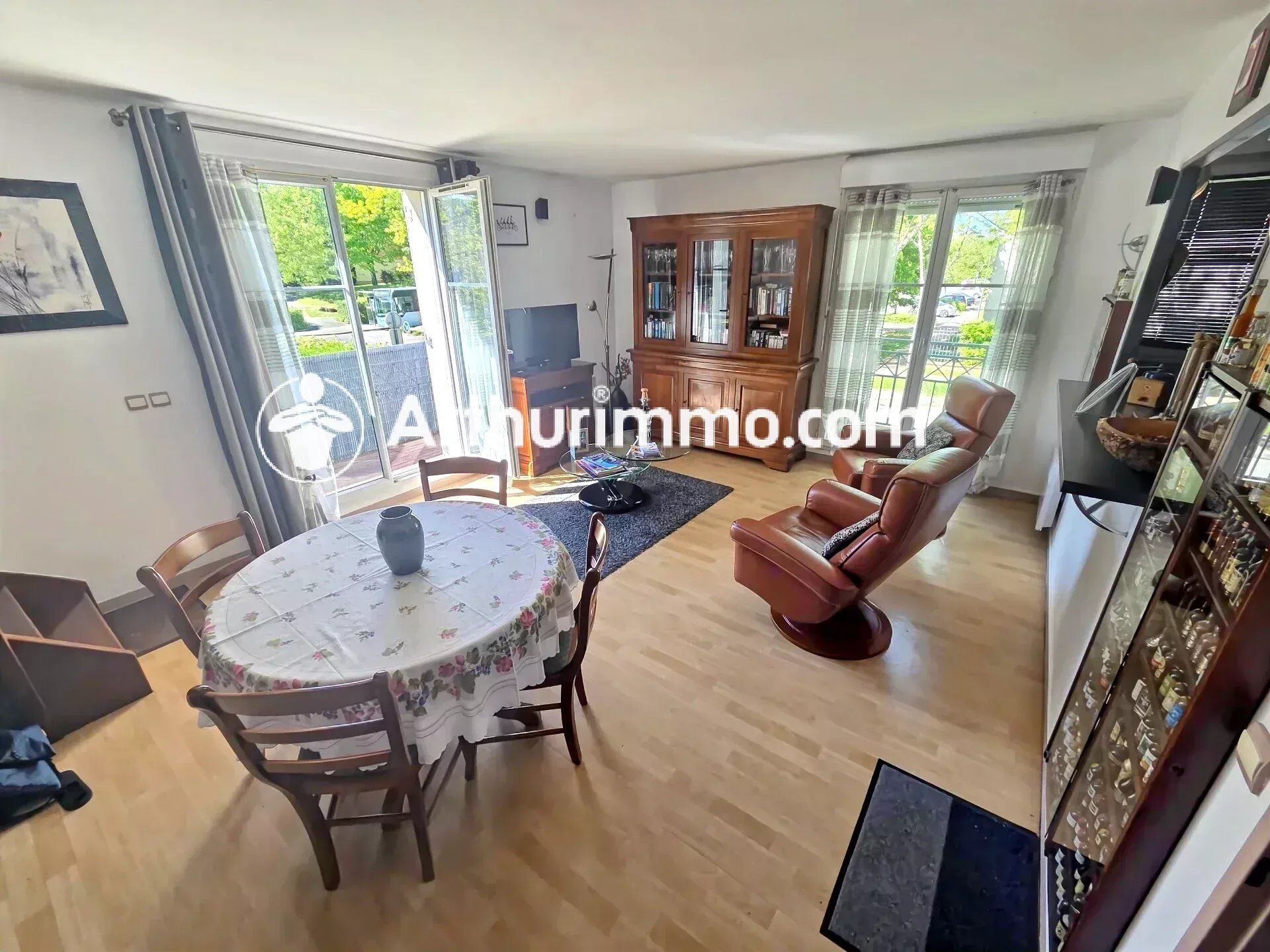 Appartement 4 pièces 72 m² · à Savigny-le-Temple · 72 m² · 199 900 €