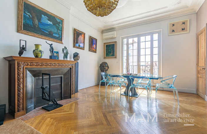 DUPLEX BOURGEOIS T7 de CHARME en ATTIQUE - DERNIER ETAGE - T — photo 5