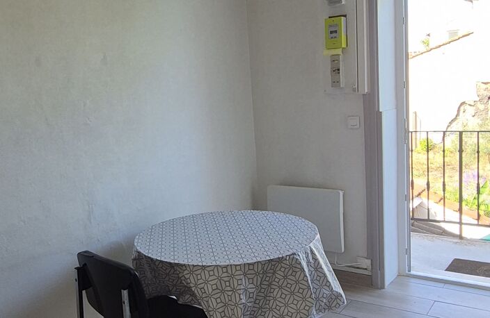 Location appartement 2 pièces 39 m² à Roanne (42300) — photo 3
