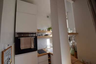 Appartement 1 pièces 880 €