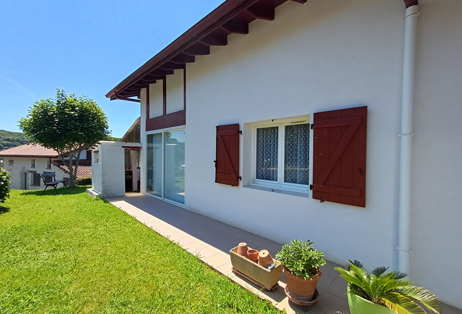 Maison Saint Pee Sur Nivelle 5 pièce(s) 137 m2 — photo 1