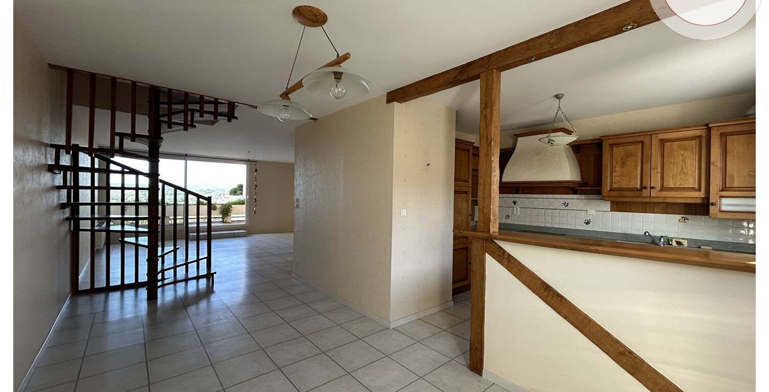 Appartement - Onet le Château - 5 pièces - 116m² — photo 1