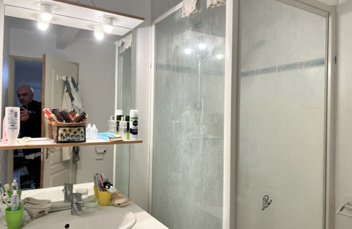 Maison de 212 m2 avec local commercial + garage 95 m2 + terr — photo 4