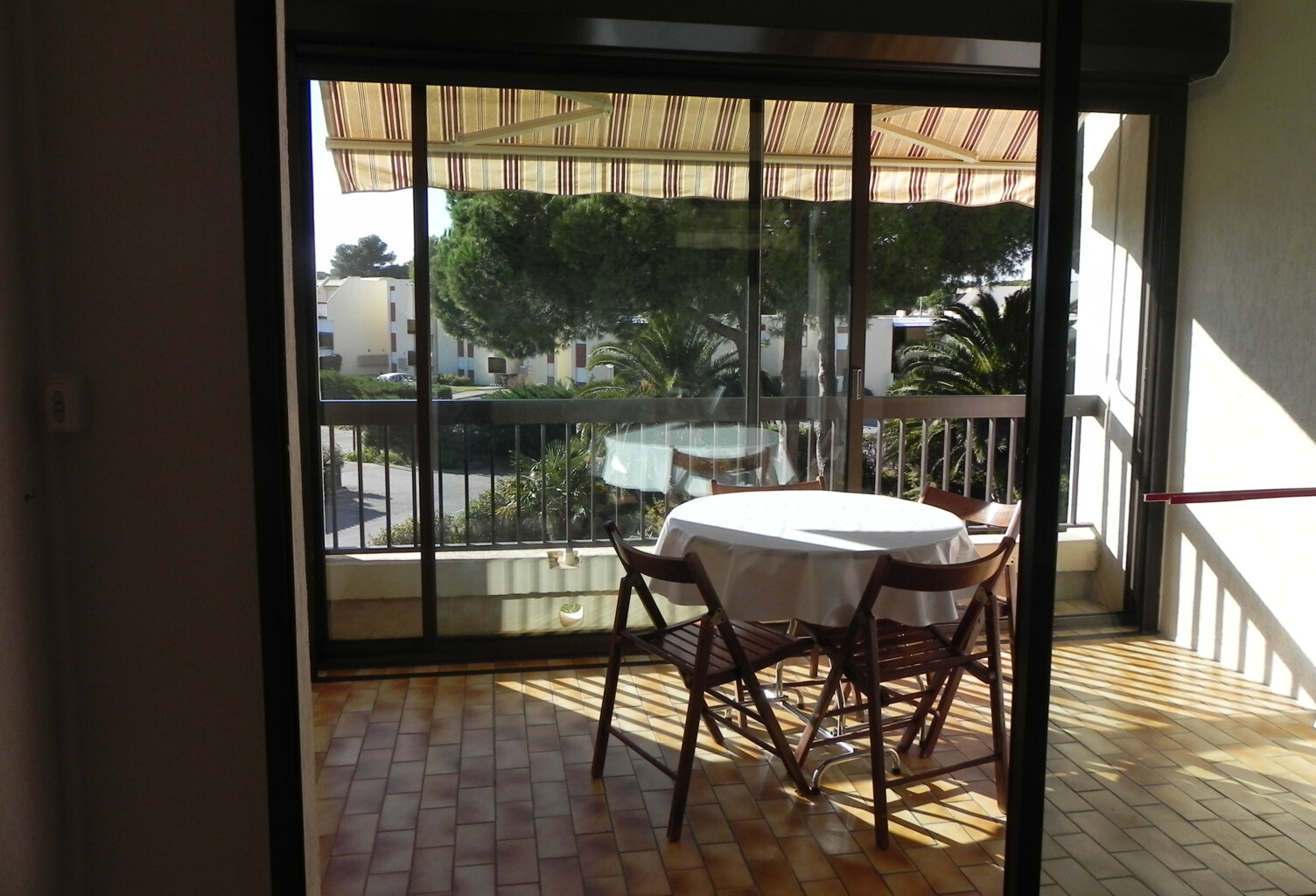 studio cabine avec loggia 33 m2 — photo 1