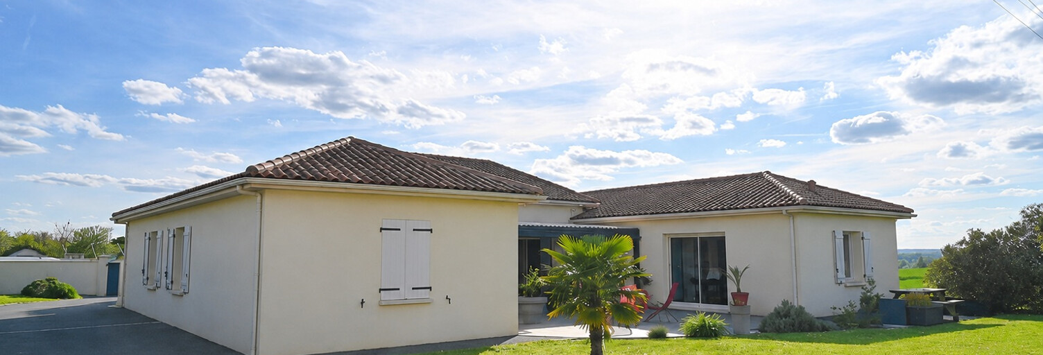 Maison 6 Pièces 199 m² à vendre à Availles-en-Châtellerault (86530)