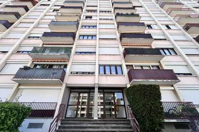 Appartement 4 pièces 120000 €