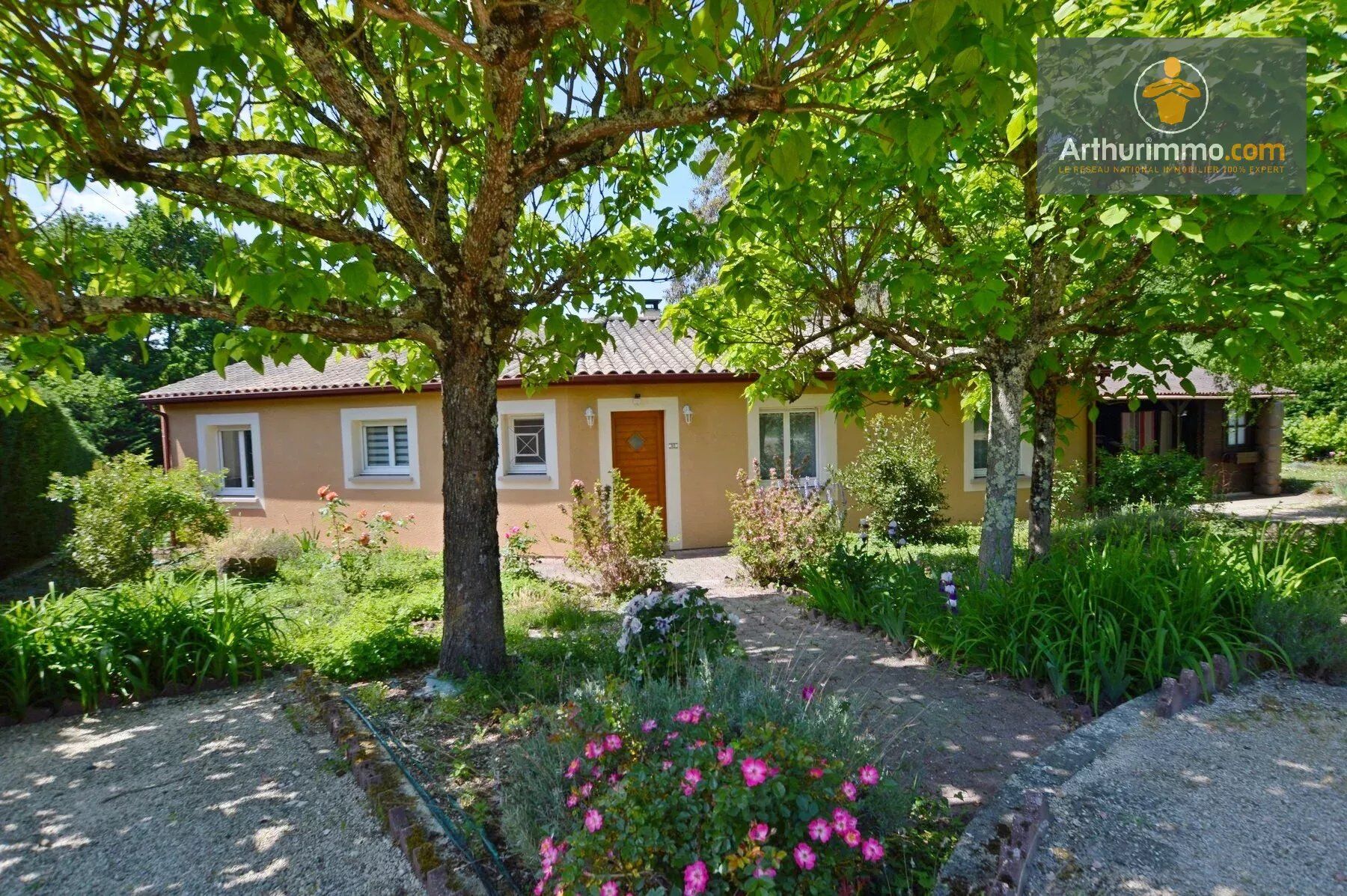 Houses · Margueron
