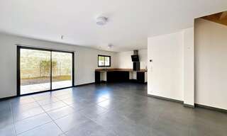 Maison 5 Pièces 110 m² à vendre à Saint-Jean-d'Illac (33127)