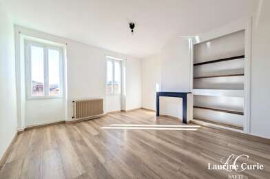 Appartement 4 pièces 99000 €