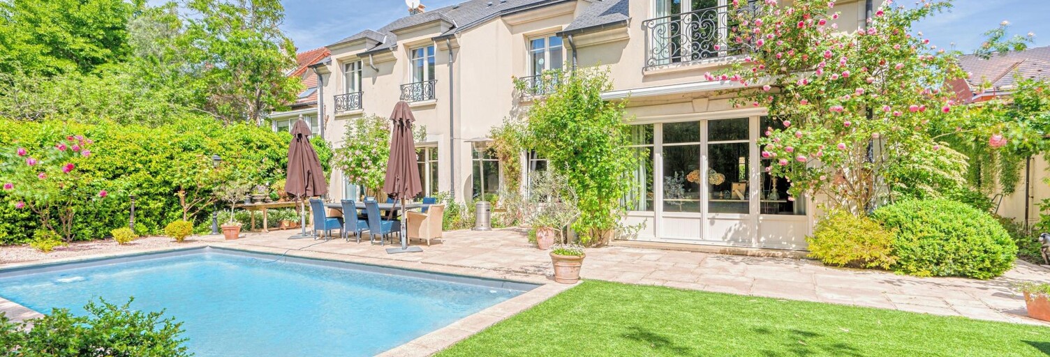 Maison 9 Pièces 273 m² à vendre à Antony (92160)