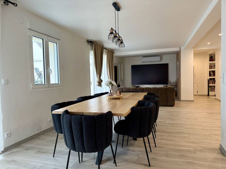 Maison familiale 180m2 5 chambres, face au Parc des sports S — photo 1
