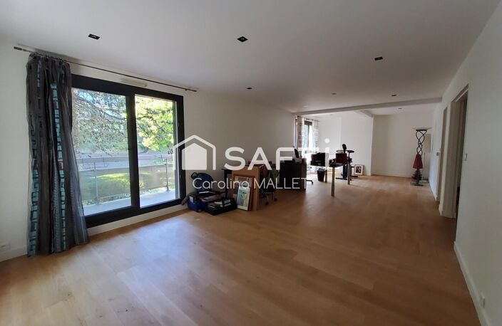 Belle Résidence des années 80, appartement T4 rénové avec balcon, cave et parking. — photo 2