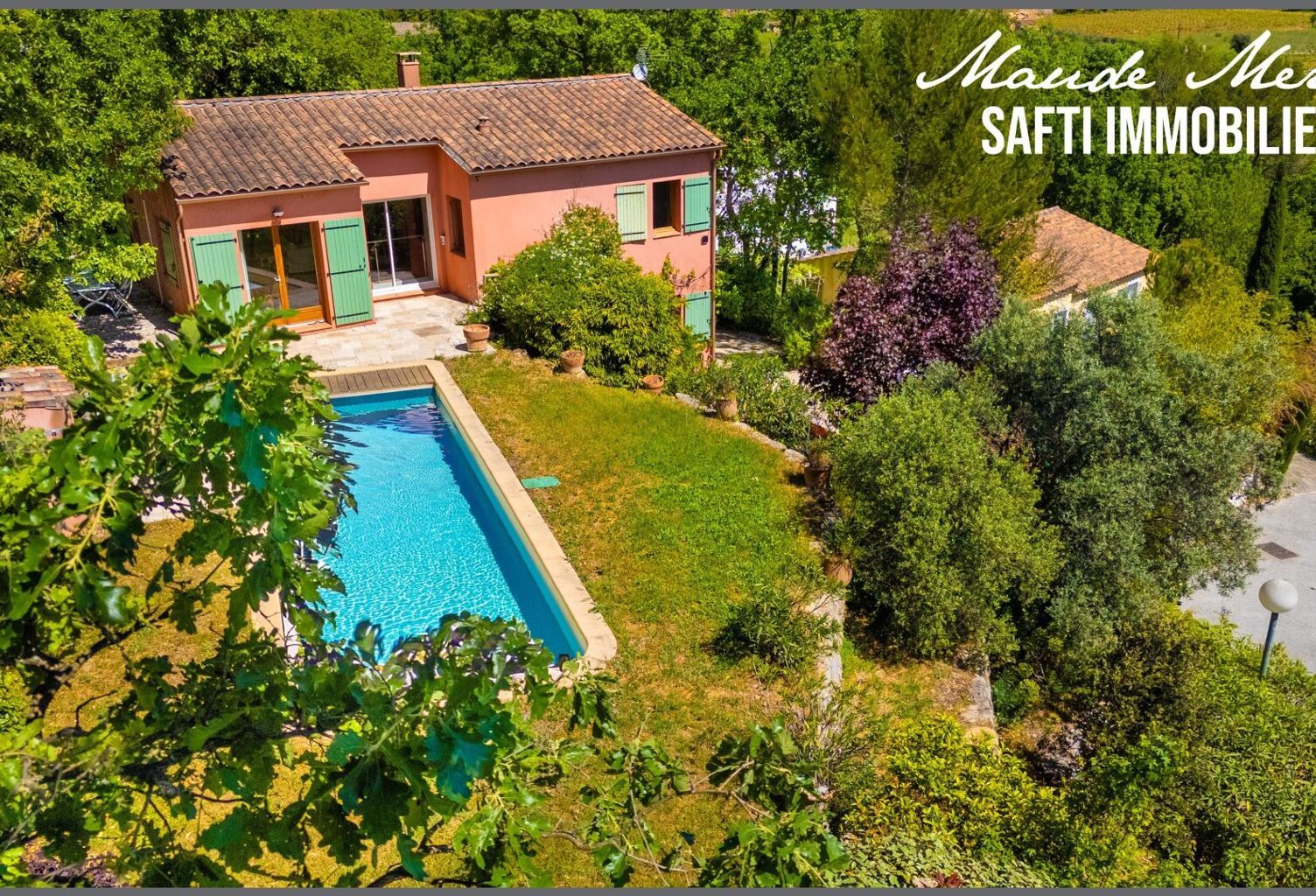 Dans petit lotissement - calme et bout d'impasse - villa 110 m2 - piscine - garage - parcelle 613 m2 - tout à l'égout - école et collège ainsi que toutes les commodités à proximité — photo 1