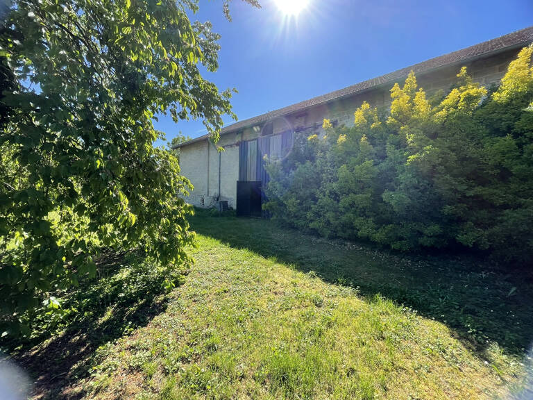 RARE Ensemble immobilier situé à CAUREL — photo 1